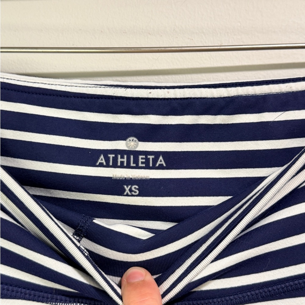 Athleta Women's Striped Navy and White Capri Leggings Size XS - Picture 2 of 7